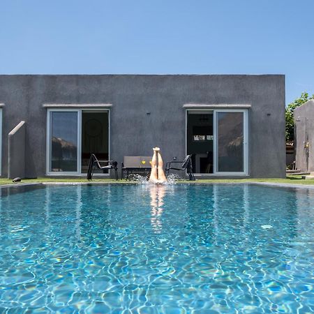 Sagma Villas Períssa Extérieur photo