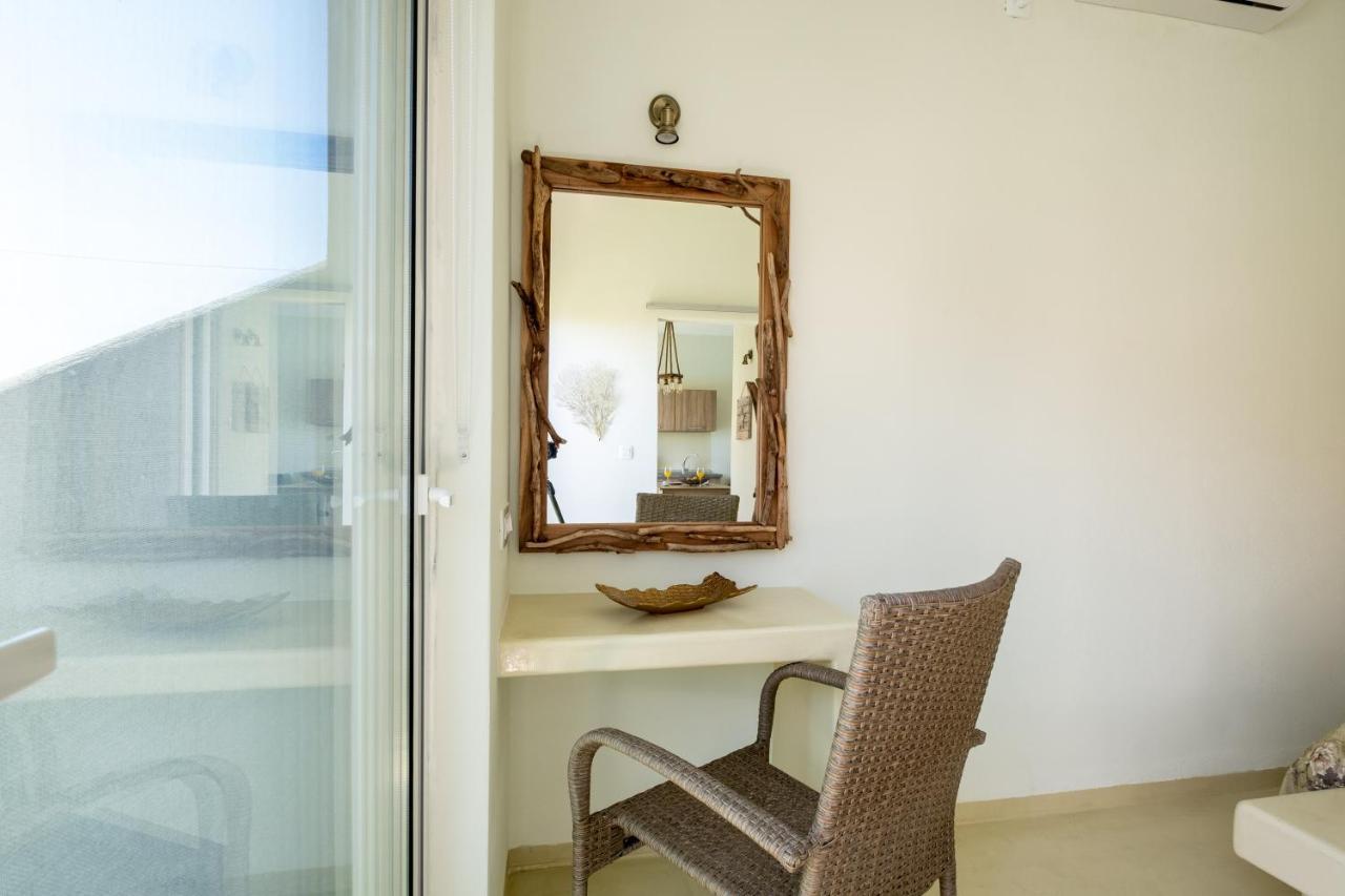 Sagma Villas Períssa Extérieur photo