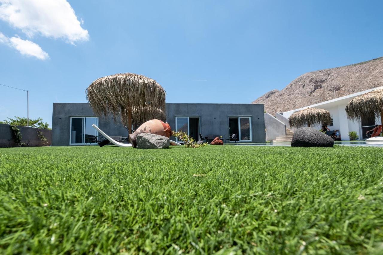 Sagma Villas Períssa Extérieur photo