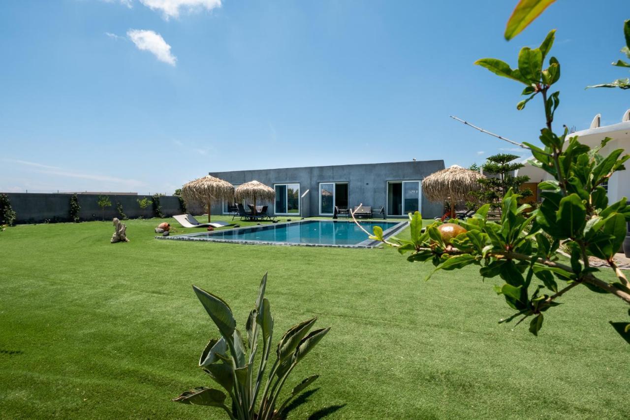 Sagma Villas Períssa Extérieur photo